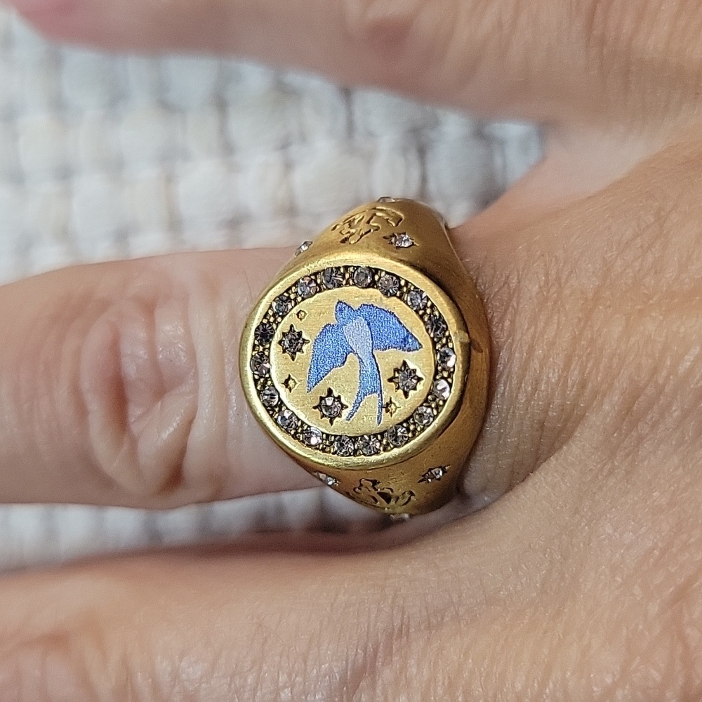 Bluebird of Happiness Unsinkable Gold Cignet Ring